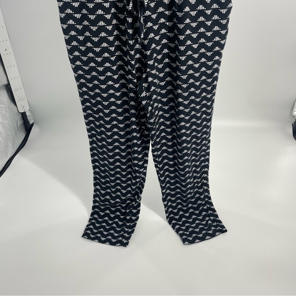 Old Navy Black and white geometric Minimalist Ankle  jumpsuit Small - Picture 6 of 14